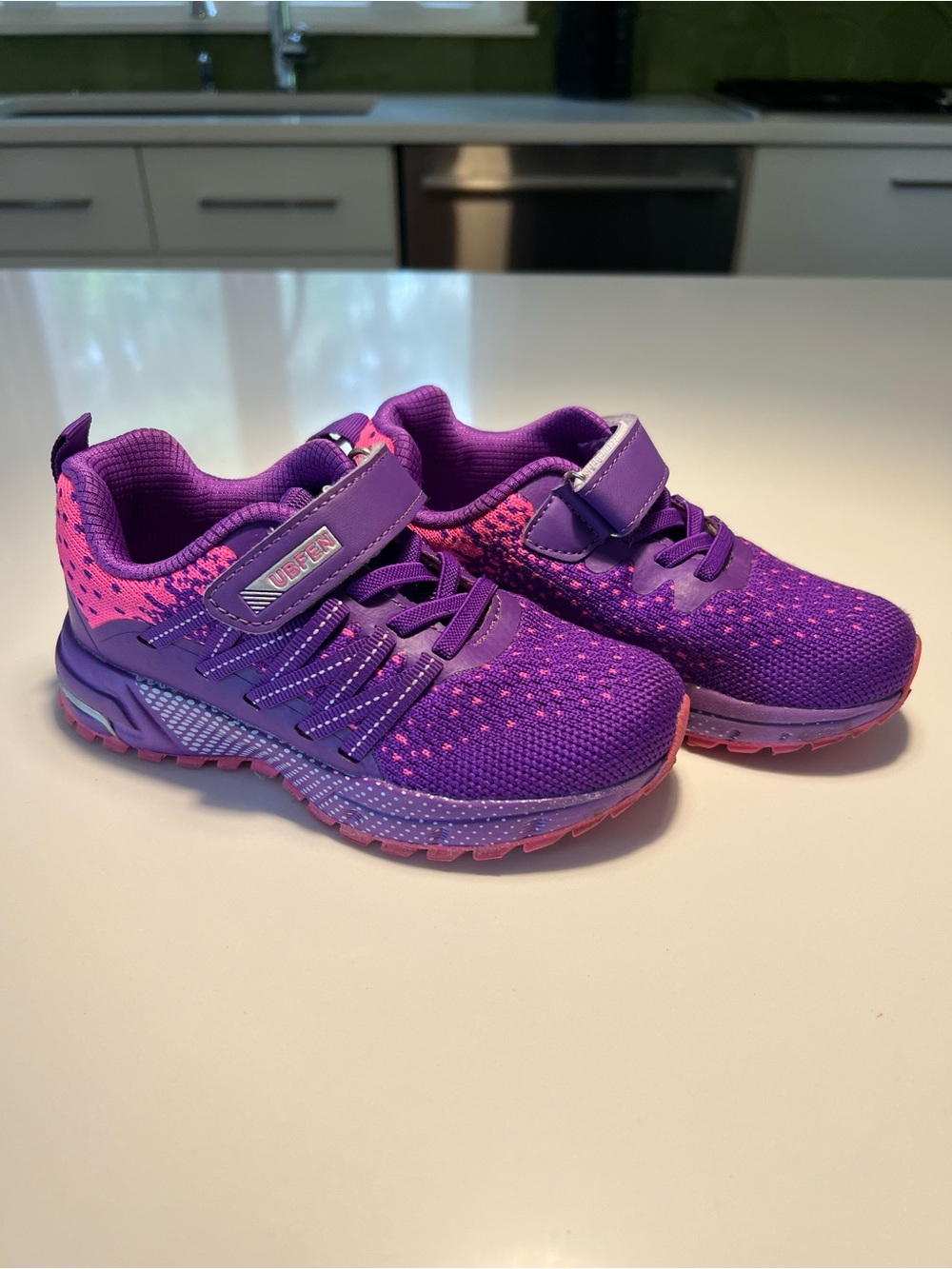 Girls' Purple & Pink Lightweight Athletic Sneakers - Hook & Loop Strap